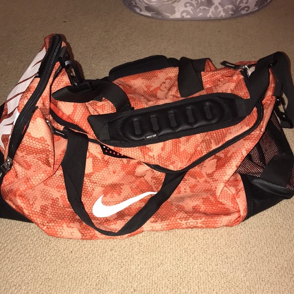 Nike Other - Nike basketball bag
